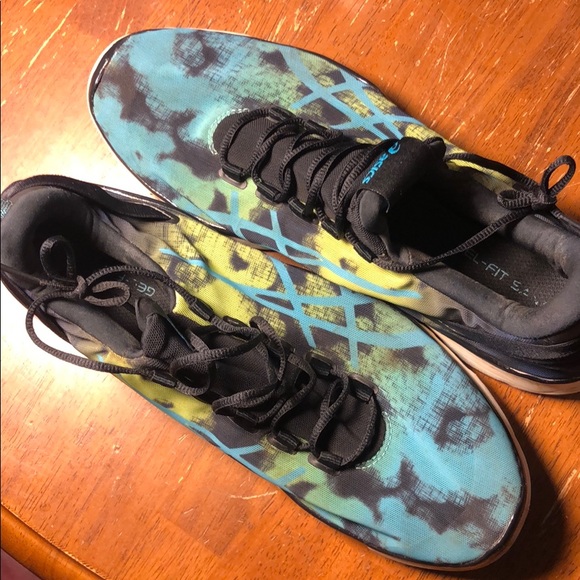 Asics Shoes - Asics sneakers size 11. Super light weight.